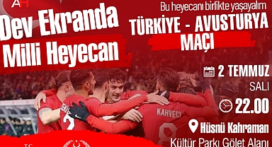 Akhisar Belediyesi'nden Milli Maç Coşkusu
