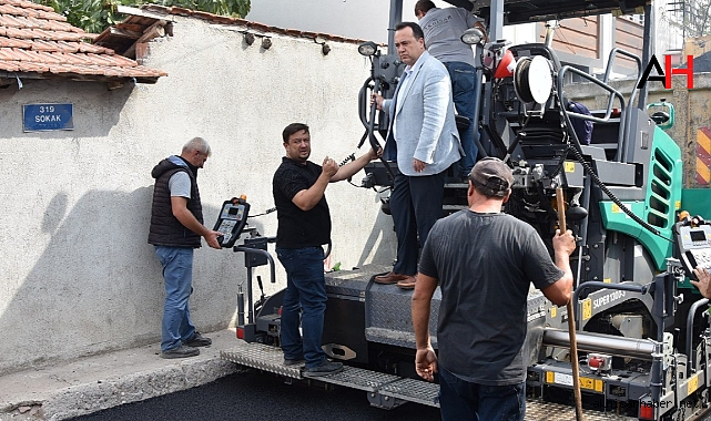Akhisar’da Altyapı ve Asfalt Çalışmaları Hızla Devam Ediyor