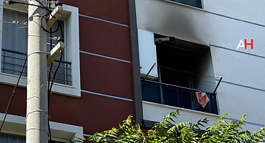 Akhisar'da Apartman Yangını Korkuttu