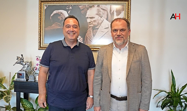 Keskinoğlu Yönetim Kurulu Başkan Yardımcısı Önder Matlı, Akhisar Belediyesi’ni Ziyaret Etti