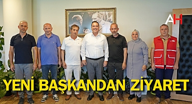 Türk Kızılayı Akhisar Şube Başkanı'ndan Belediye Ziyareti