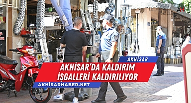 Akhisar'da Kaldırım İşgalleri Kaldırılıyor: Yayalar Rahat Nefes Alacak