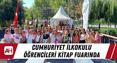 Cumhuriyet İlkokulu Öğrencileri Kitap Fuarında