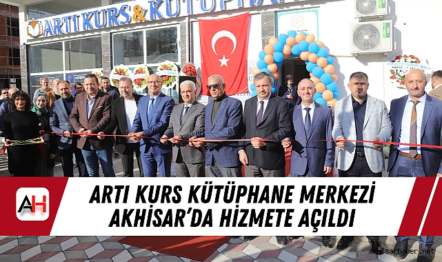 Artı Kurs Kütüphane Merkezi Akhisar'da Hizmete Açıldı
