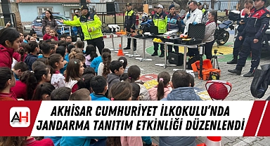 Akhisar Cumhuriyet İlkokulu'nda Jandarma Tanıtım Etkinliği Düzenlendi