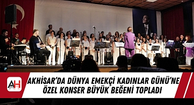 Akhisar'da Dünya Emekçi Kadınlar Günü'ne Özel Konser Büyük Beğeni Topladı