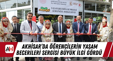 Akhisar'da Öğrencilerin Yaşam Becerileri Sergisi Büyük İlgi Gördü