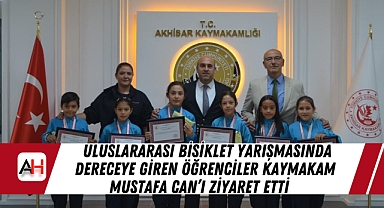 Uluslararası Bisiklet Yarışmasında Dereceye Giren Öğrenciler Kaymakam Mustafa Can'ı Ziyaret Etti