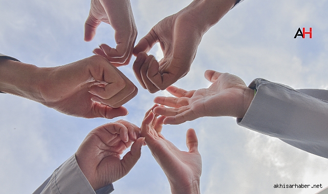 Hiandco Collective: Sanat ve Dekoratif Objelerle Yaşamınıza Estetik Katın