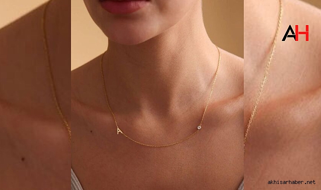 Kusursuz Uyumu Yakalayın Altın Kolye, Küpe, Yüzük, Bilezik