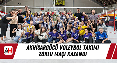 Akhisargücü Voleybol Takımı Zorlu Maçı Kazandı