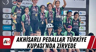 Akhisarlı Pedallar Türkiye Kupası'nda Zirvede