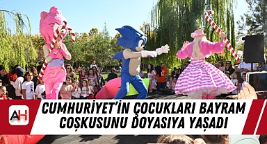 Cumhuriyet’in Çocukları Bayram Coşkusunu Doyasıya Yaşadı