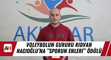 Manisa Amatör Spor Haftası'nda Voleybolun Gururu Rıdvan Hacıoğlu'na 