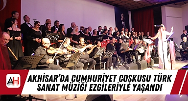 Akhisar’da Cumhuriyet Coşkusu Türk Sanat Müziği Ezgileriyle Yaşandı