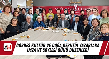 Gördes Kültür Ve Doğa Derneği Yazarlara İmza Ve Söyleşi Günü Düzenledi