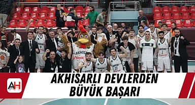 Akhisarlı devlerden büyük başarı