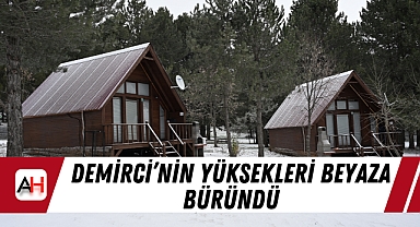 Demirci’nin Yüksekleri Beyaza Büründü