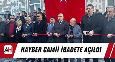 Hayber Camii İbadete Açıldı