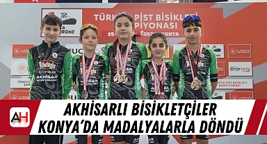 Akhisarlı Bisikletçiler Konya'da Madalyalarla Döndü