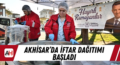Akhisar'da İftar Dağıtımı Başladı