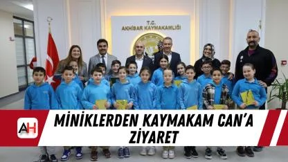Miniklerden Kaymakam Can’a Ziyaret