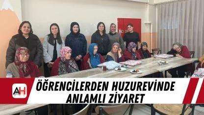 Öğrencilerden Huzurevinde Anlamlı Ziyaret