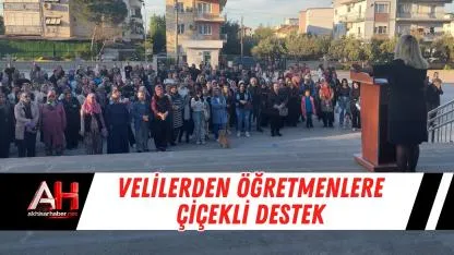 Velilerden Öğretmenlere Çiçekli Destek