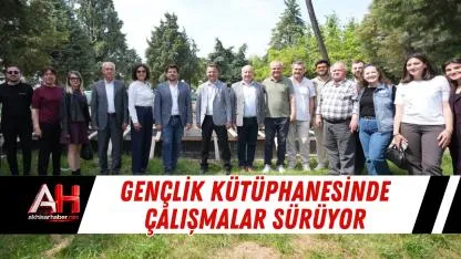 Gençlik Kütüphanesinde Çalışmalar Sürüyor