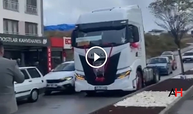 Gölmarmaralı Damat, Gelinini TIR ile Aldı: Manisa'da Sıra Dışı Düğün