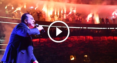 Akhisar Belediye Başkanı Besim Dutlulu zafer turu